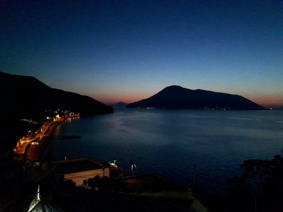 Nerossidiana Sul Mare Di Lipari Appartement Buitenkant foto