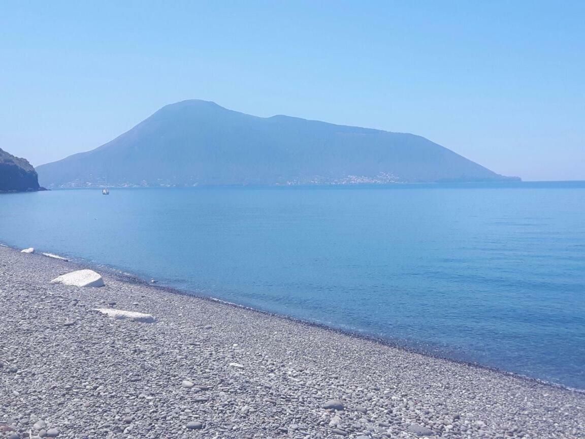 Nerossidiana Sul Mare Di Lipari Appartement Buitenkant foto