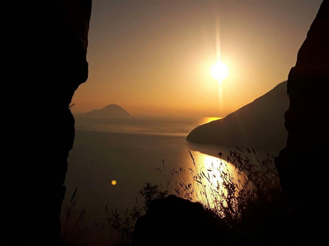 Nerossidiana Sul Mare Di Lipari Appartement Buitenkant foto